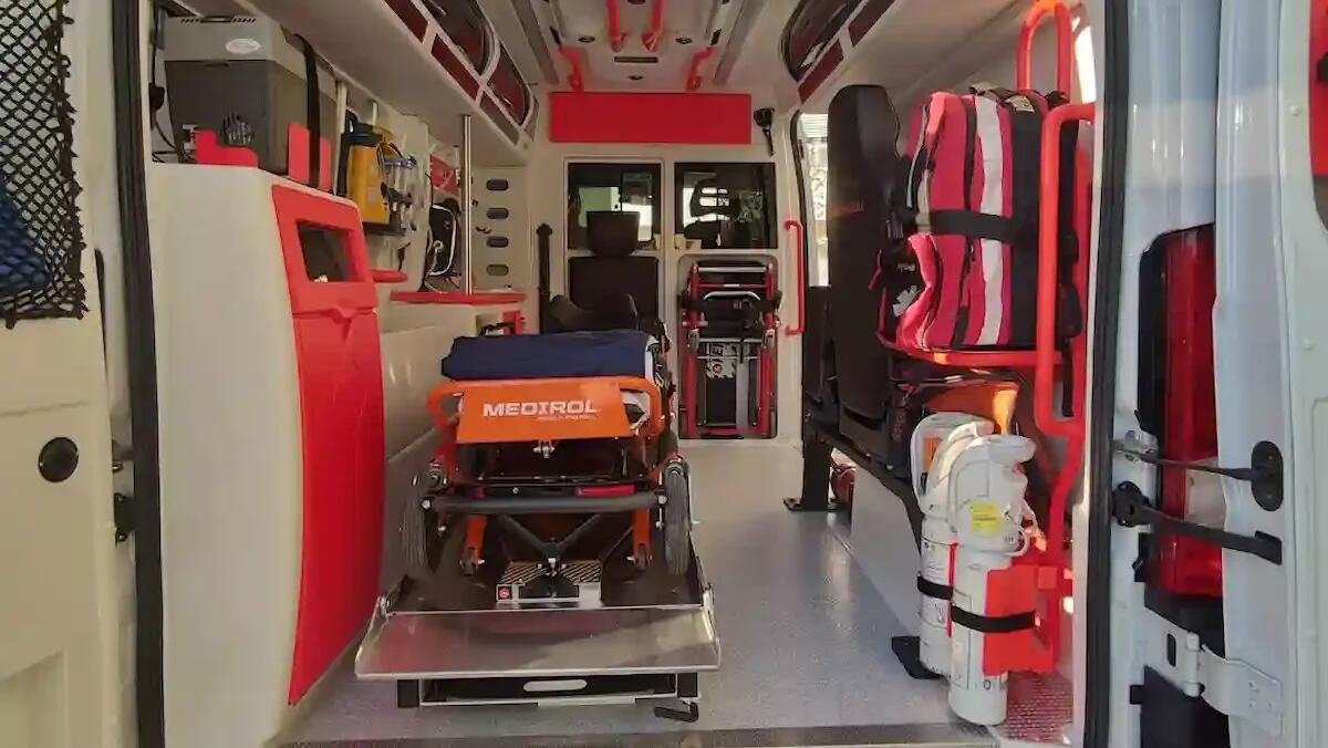 Notte di sangue in Val d’Ultimo, frontale tra due auto: il bilancio è di un morto e tre feriti -