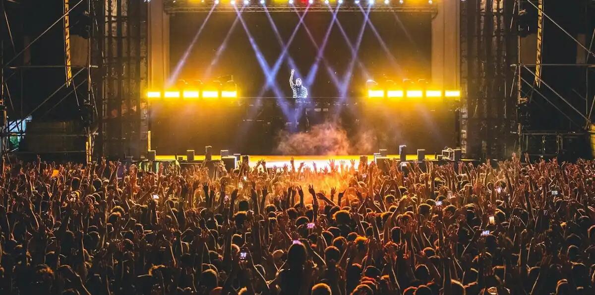 Caorle Music Festival 2025: quattro giorni di musica e spettacolo sull’Adriatico -