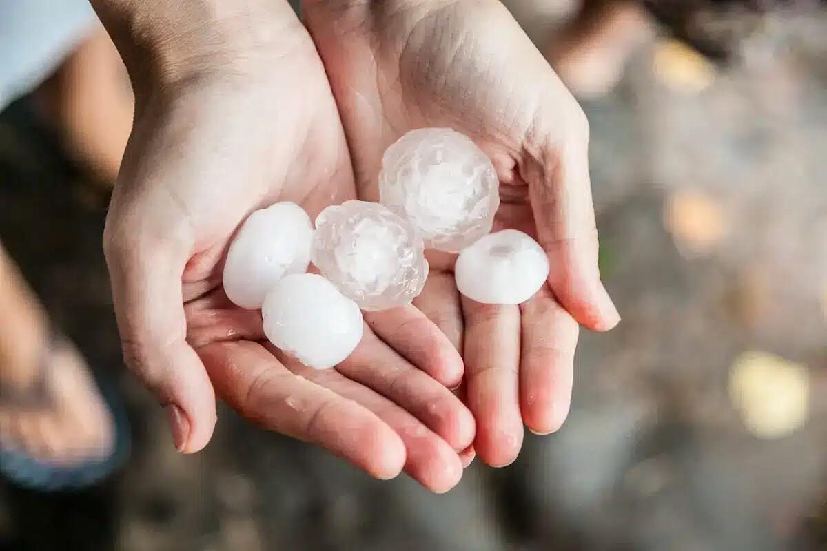 Dopo il caldo record, arriva la grandine: ecco cosa succede stasera in Friuli e Veneto -