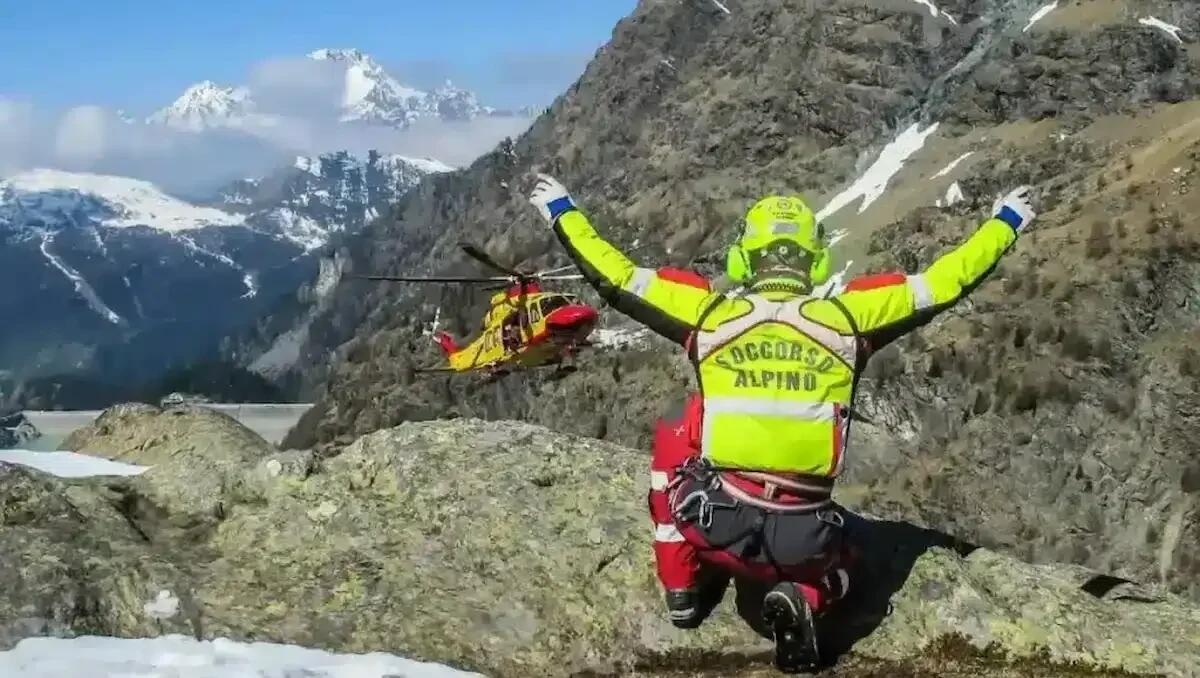 Giornata nera sulle montagne bellunesi: tre infortuni tra le vette, tutti gli interventi - 