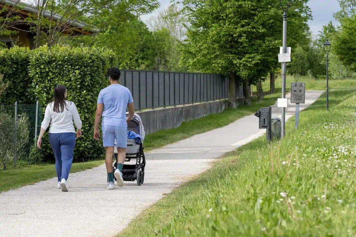 Questa città del Friuli sorprende: più nascite, giovani e qualità della vita in crescita -