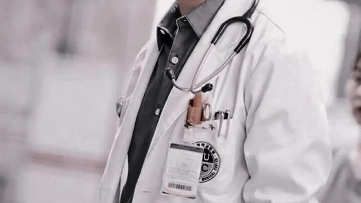 Molestie sessuali a una Oss: medico 58enne a casa dal lavoro per un anno con stipendio dimezzato - 