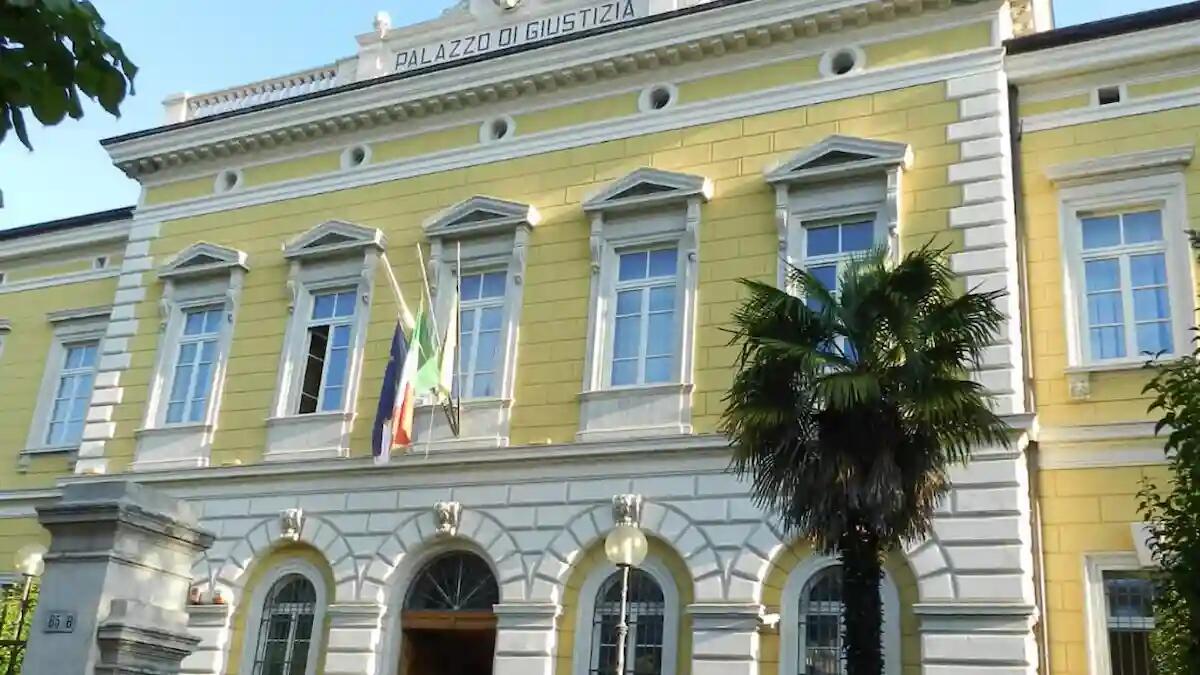 Azienda farmaceutica responsabile dell'inquinamento del rio Coste: condanne penali e pesanti sanzioni - 