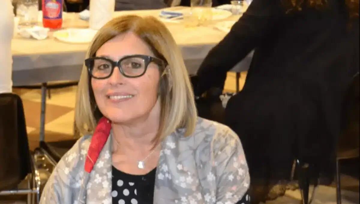 Investita da un'auto mentre attraversa la strada a pochi passi da casa: Gianna muore a 67 anni - 