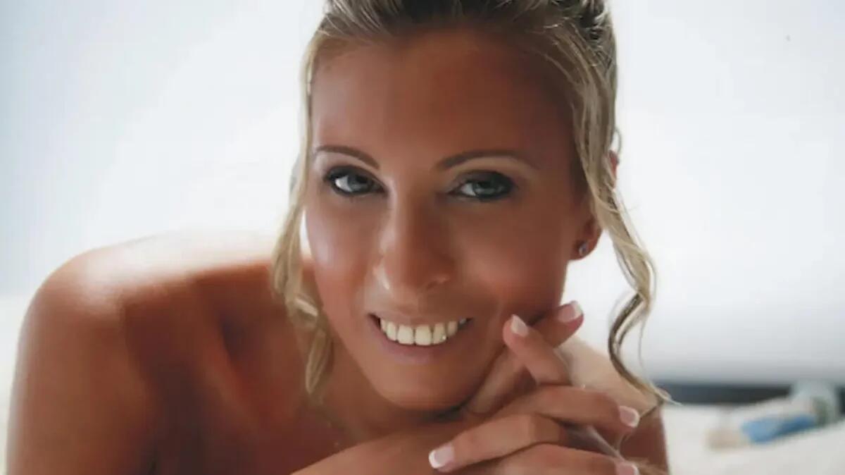 Addio a Elisa, mamma di due figli morta a soli 43 anni: "Ricordatemi con un sorriso" - 