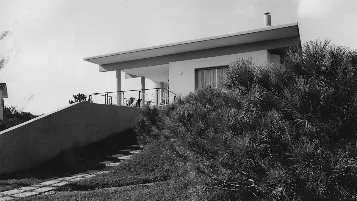 Lignano in bicicletta: tour guidato tra le ville moderne e l’architettura balneare - 