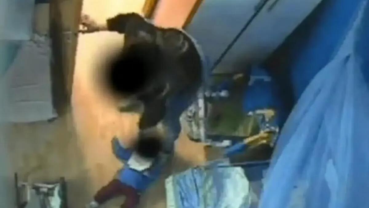 Bimbi maltrattati e umiliati in un asilo: sospese 3 maestre. Le prove nelle registrazioni - 