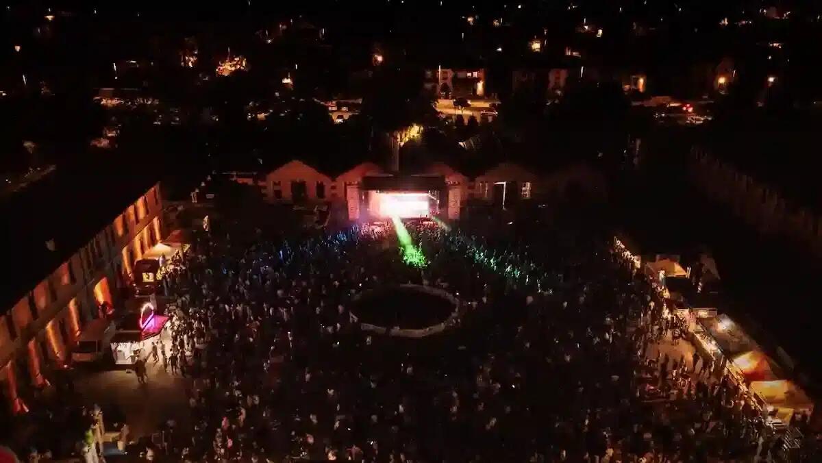 Musica, vino e spettacolo: il Collalto Wine Festival accende l’estate trevigiana - 