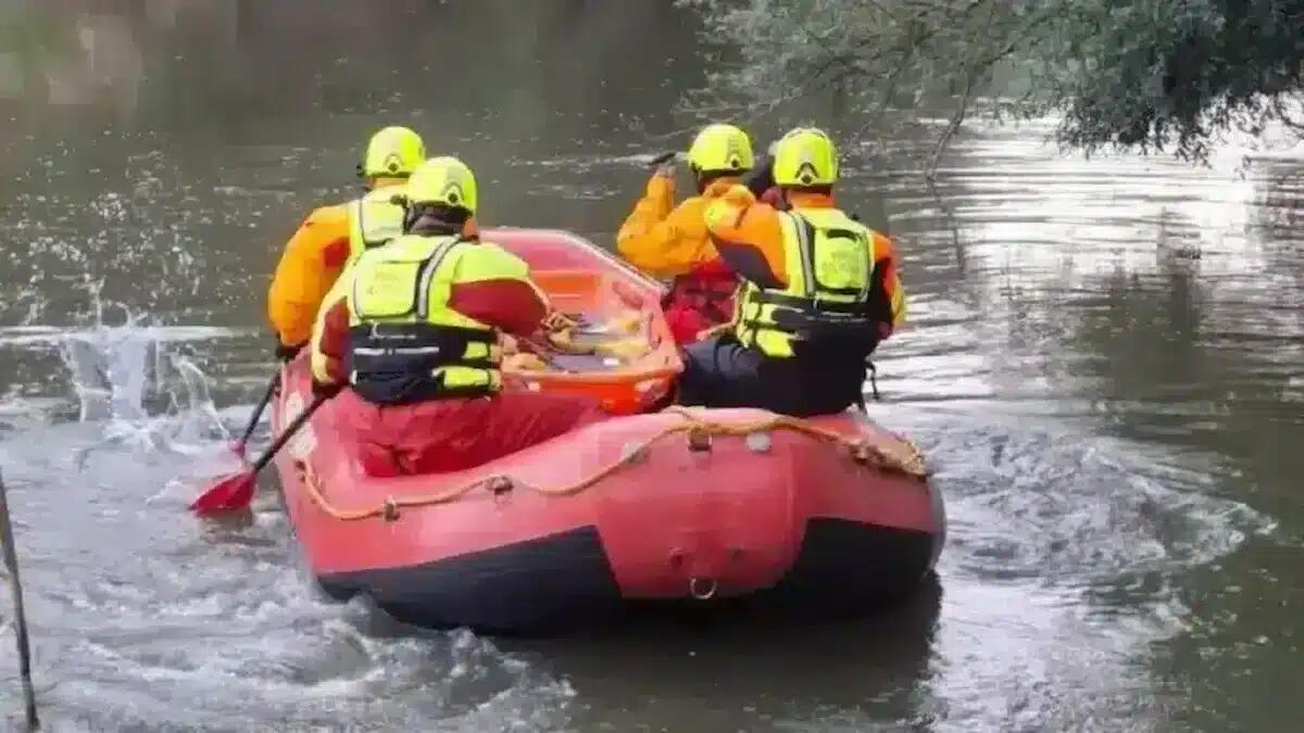Precipita nel torrente e rischia di annegare: 38enne recuperato in ipotermia, è grave - 