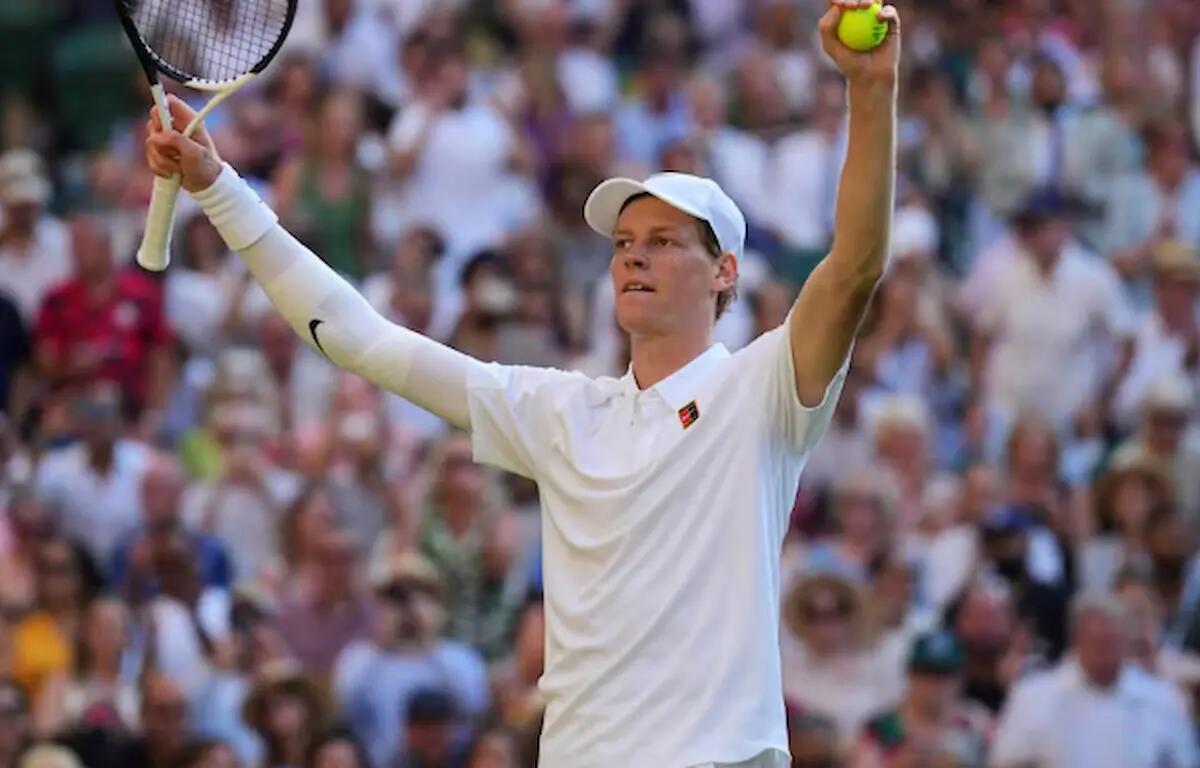 Sinner scrive la storia, trionfo a Wimbledon - 