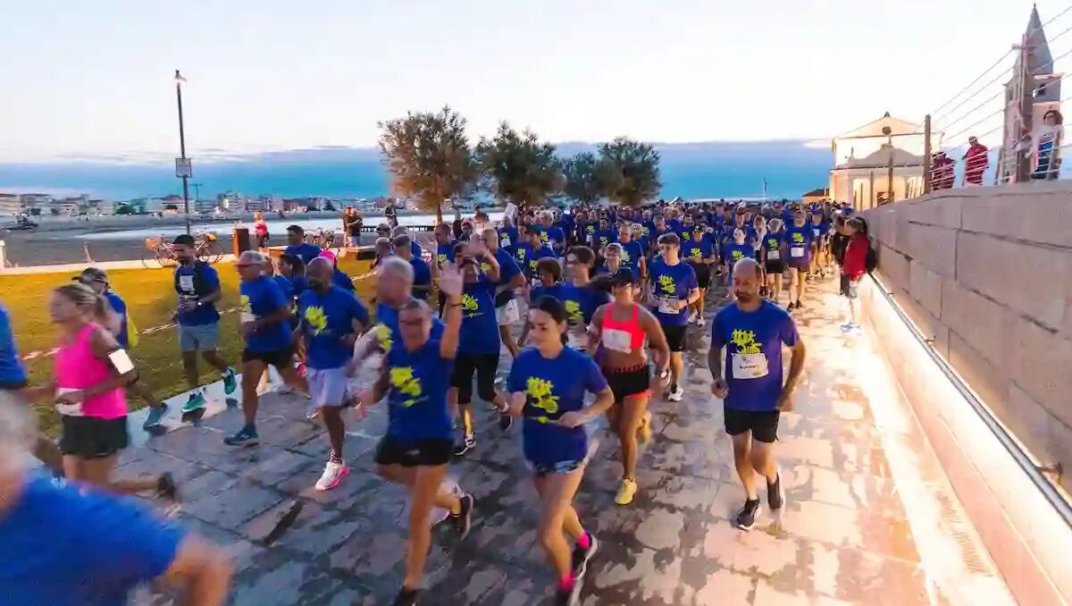 Caorle corre all'alba, 800 partecipanti alla terza edizione della "5 alle 5" - 