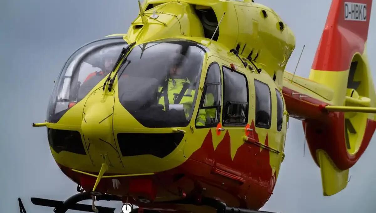 12enne cade nel lago, recuperato dai sommozzatori, ripetuti tentativi di rianimarlo: è in condizioni critiche - 