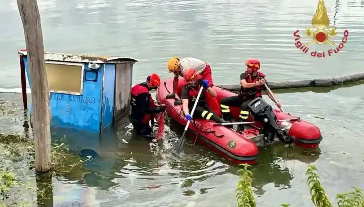 Si tuffa nel lago, ma non riemerge più: muore annegato Maurizio Zucchelli - 