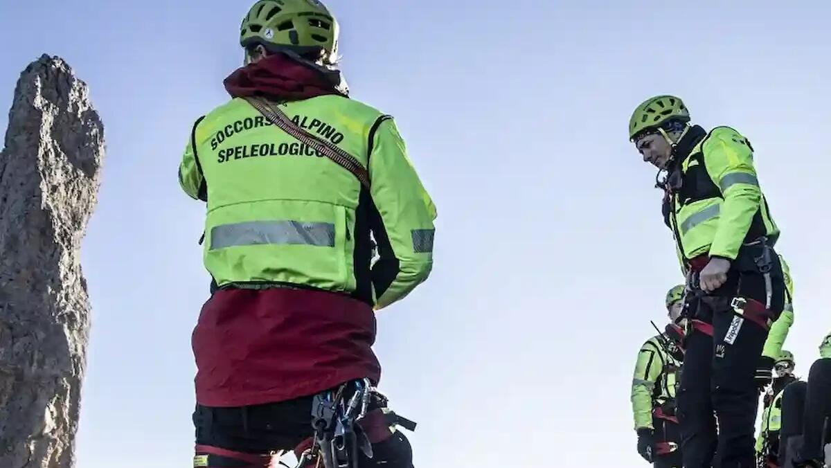 Paura sulla Ferrata delle Anguane, caduta per un giovane di Thiene: resta appeso all'imbrago - 