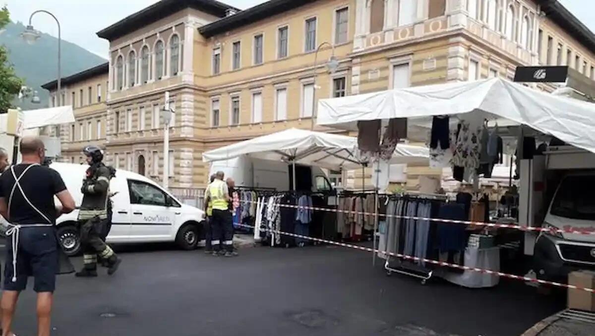 Fuga di gas a Trento, evacuati gli ambulanti del mercato e interdetto il passaggio a pedoni e veicoli - 