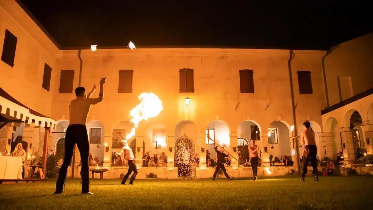 Medioevo a Valvasone: prenotazioni al via per la cena tra storia, fuoco e sapori antichi - 