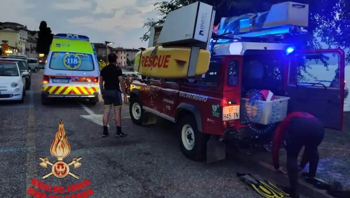 Va a fare un bagno nel Garda, ma non torna a riva: trovato a due metri di profondità il corpo di Maurizio - 