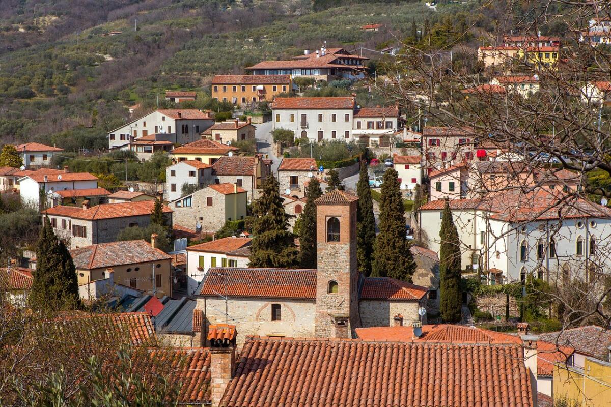 7 piccoli borghi del Nordest che sembrano usciti da una cartolina - 