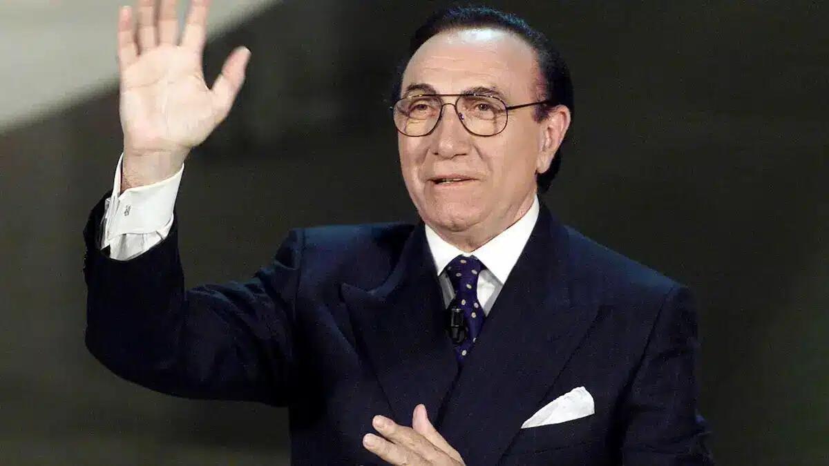 Addio a Pippo Baudo, muore a 89 anni il volto simbolo della tv italiana - 