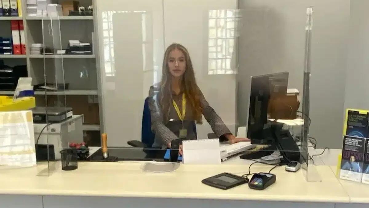 Direttrice dell'ufficio postale di Sappada a soli 25 anni: la storia di Veronica Ridolfo - 