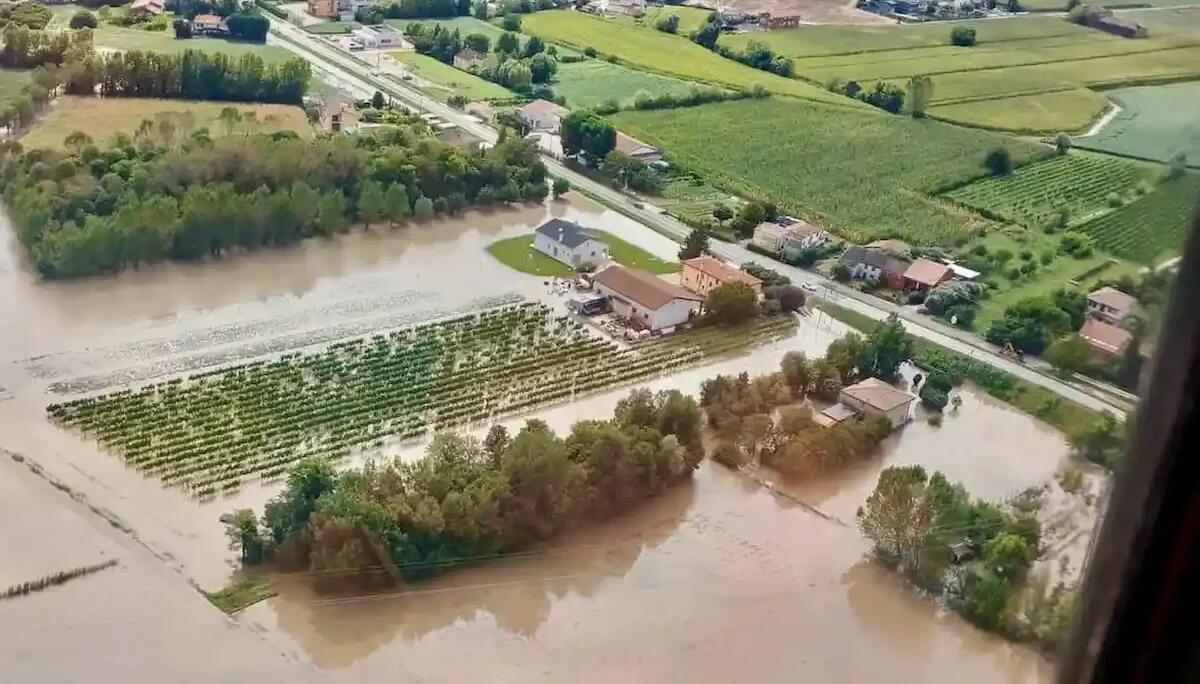 Maltempo tra Padova e Venezia: già oltre 100 interventi dei pompieri da ieri sera (FOTO) - 