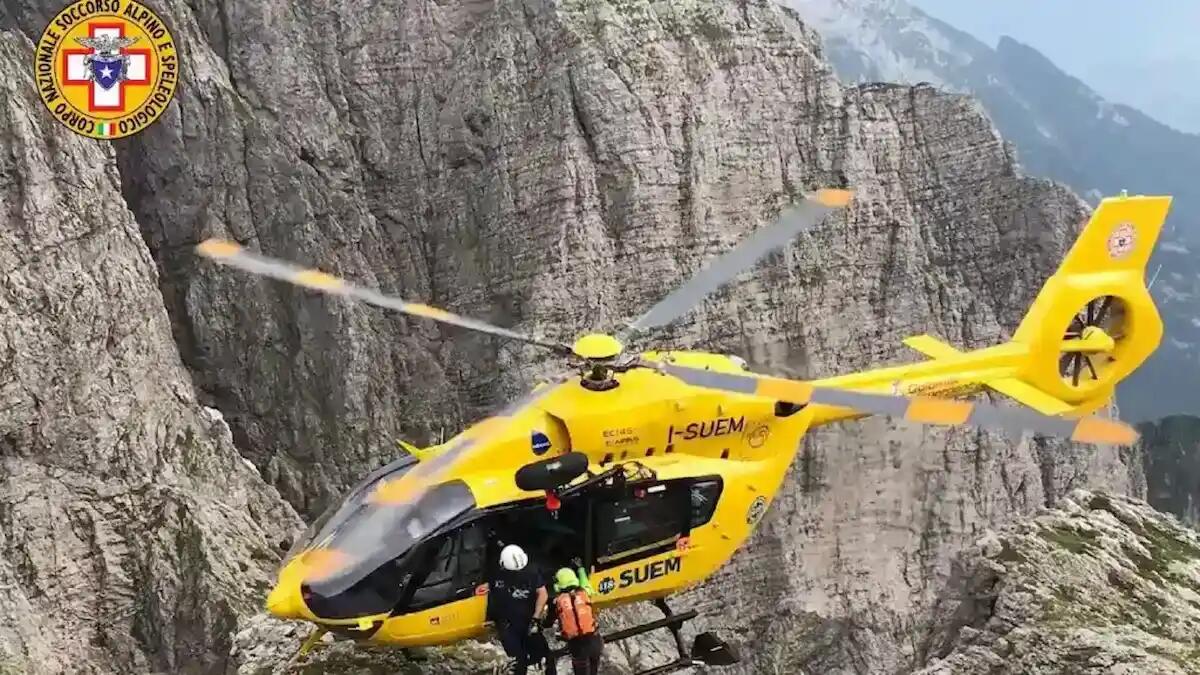 Stanchi in quota, si fanno venire a prendere dall'elisoccorso: il "passaggio" costa carissimo - 