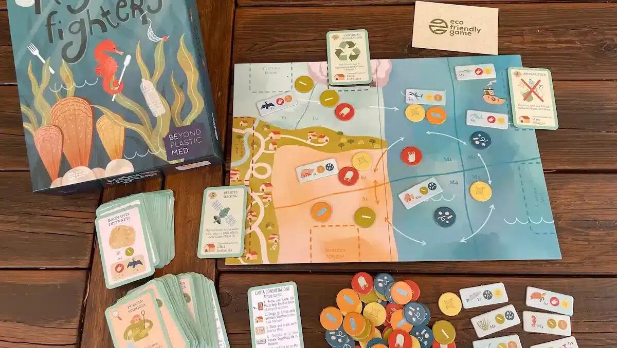 Plastic Fighters: all’Immaginario Scientifico il nuovo gioco da tavolo che sfida la plastica -