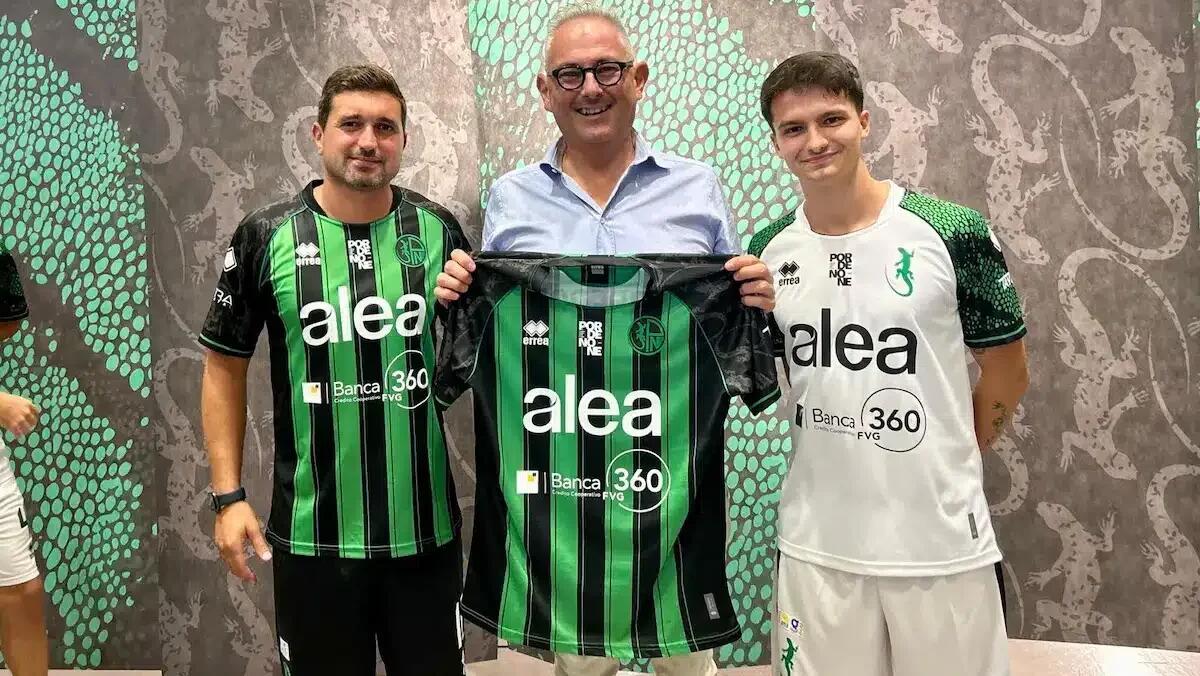 Pordenone Calcio, svelate le maglie 2025/26: debutto il 7 settembre contro la Forum Julii -