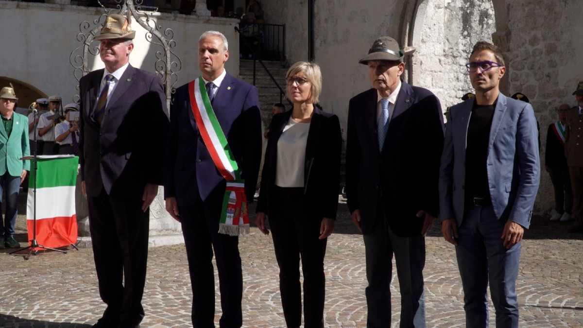 Venzone, sesto raduno del battaglione Alpini “Tolmezzo” e omaggio a Manlio Feruglio -