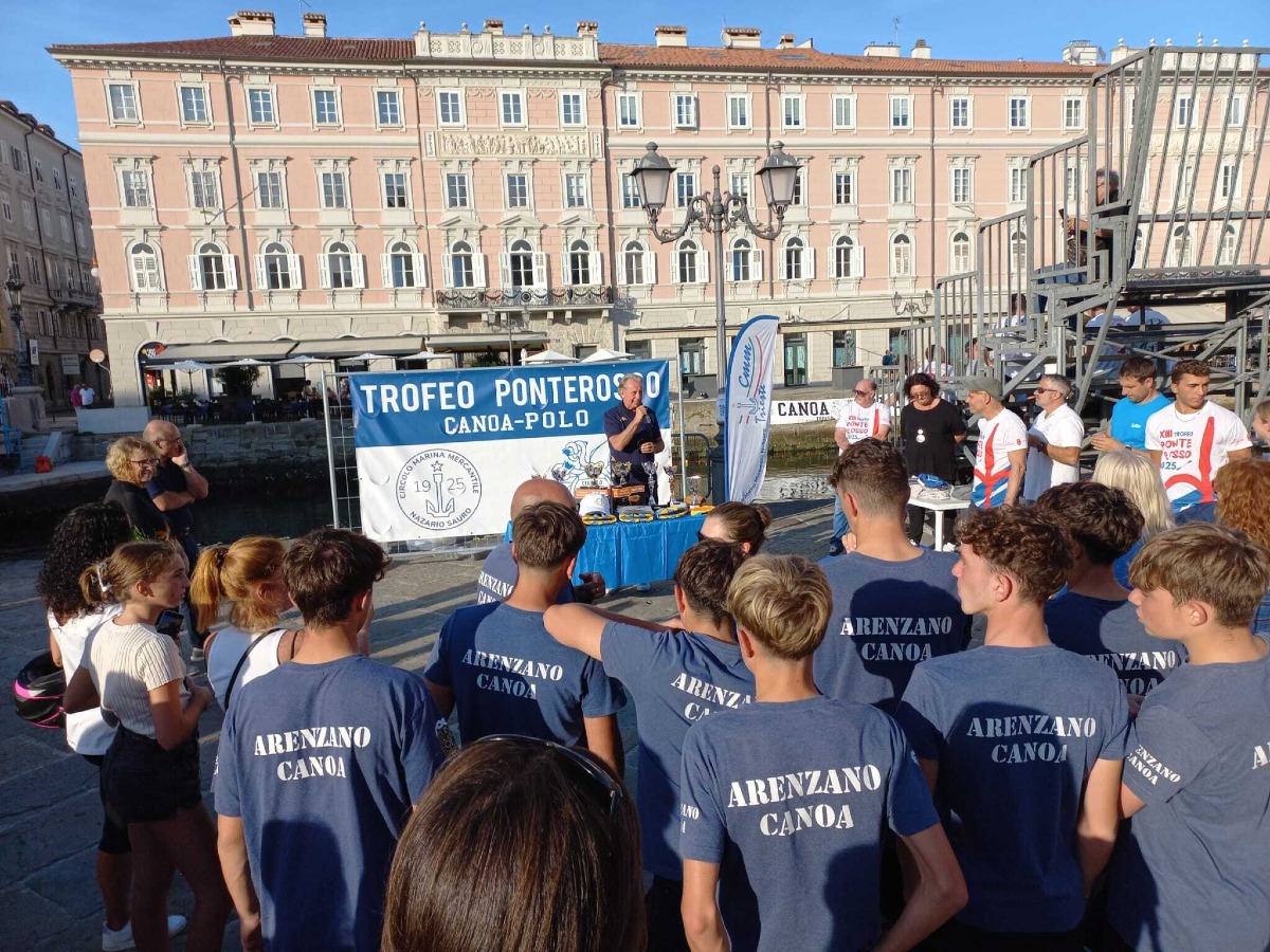 Trieste festeggia i 100 anni del Circolo Marina Mercantile con il Trofeo Ponterosso -
