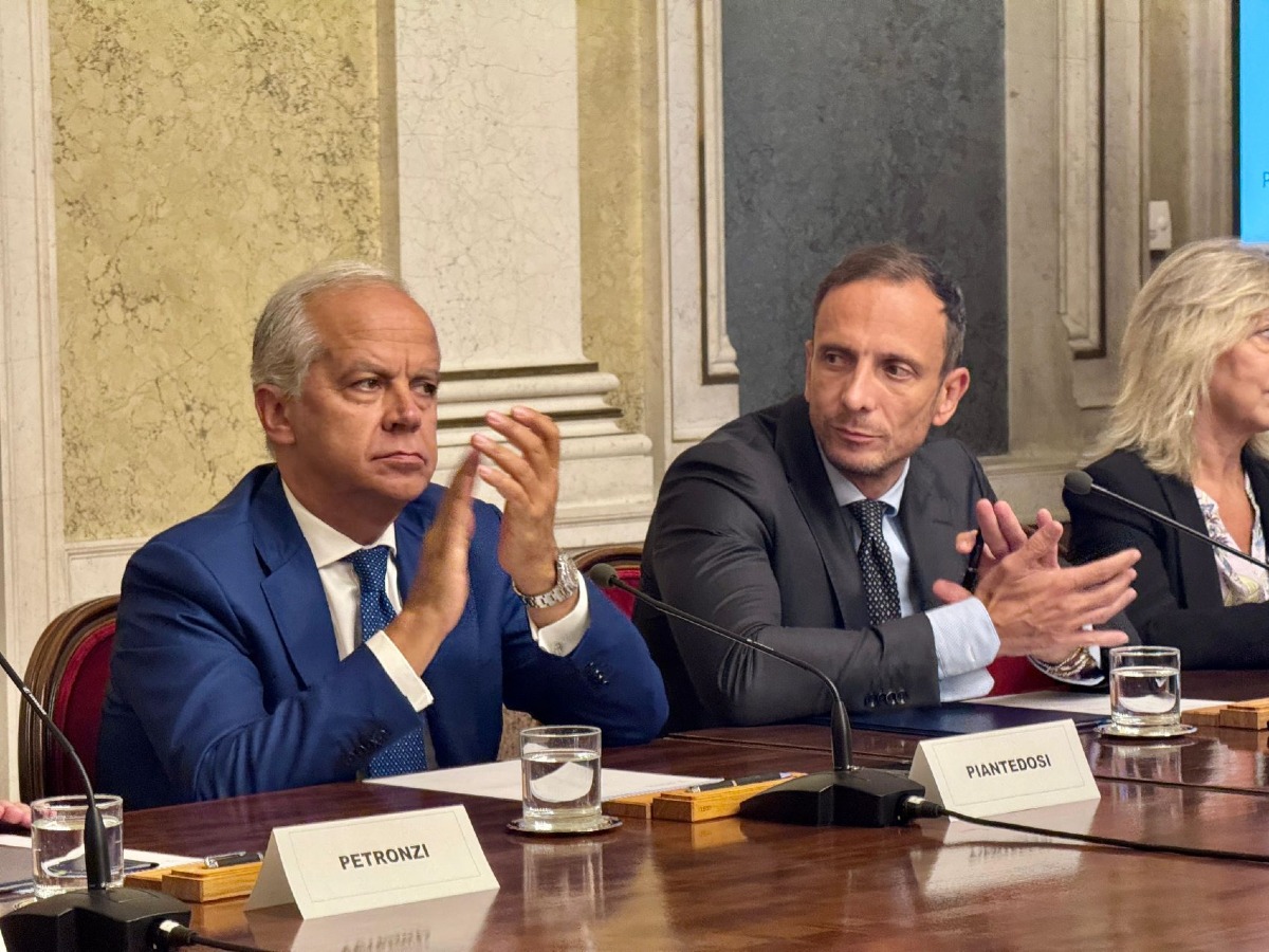 Fedriga: “Otto milioni per rafforzare sicurezza e videosorveglianza in Friuli Venezia Giulia” - 