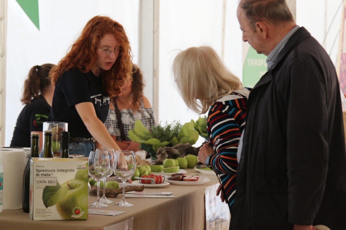 Pantianicco accende i riflettori sulla 54ª Mostra regionale della Mela: gli eventi in programma - 