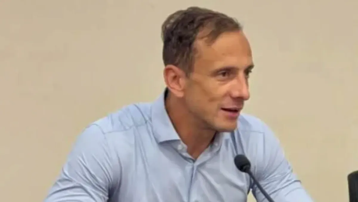 Fedriga: "Basta lezioni a scuola su Gaza senza contradditorio". L'opposizione insorge: "Sono minacce". - 