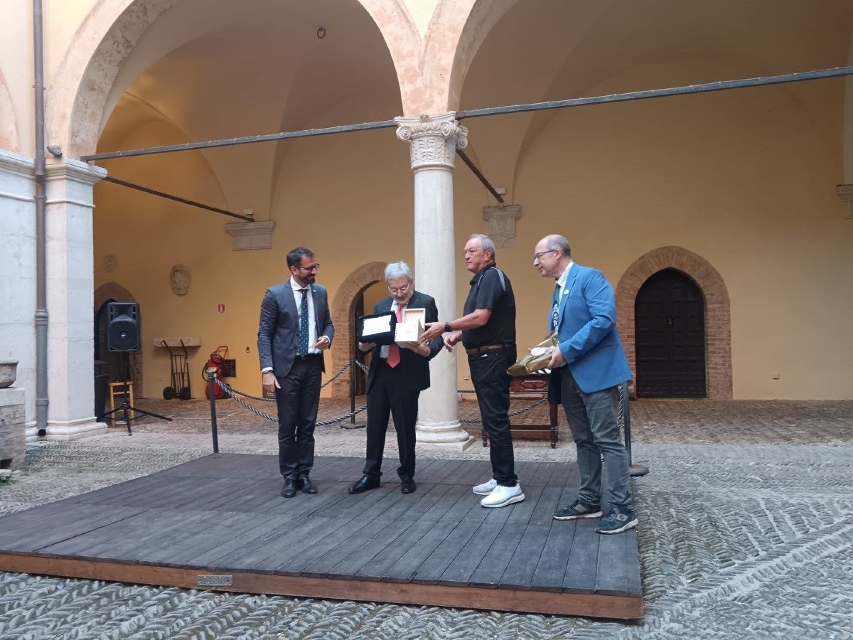 Festival Gradara Ludens, premiato Furio Honsell insieme a Walter Obert e Save the Children - 