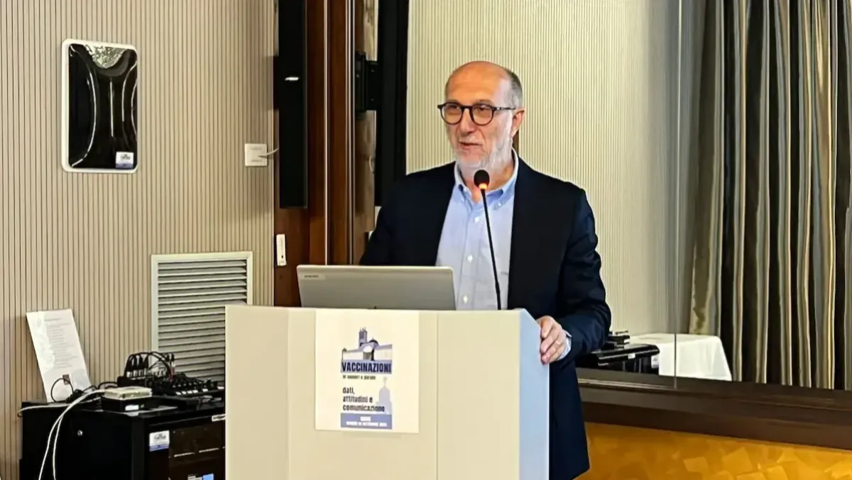 Udine, Riccardi: "Vaccini presidio di civiltà, hanno evitato 150 milioni di morti. Disinformazione sui social" - 