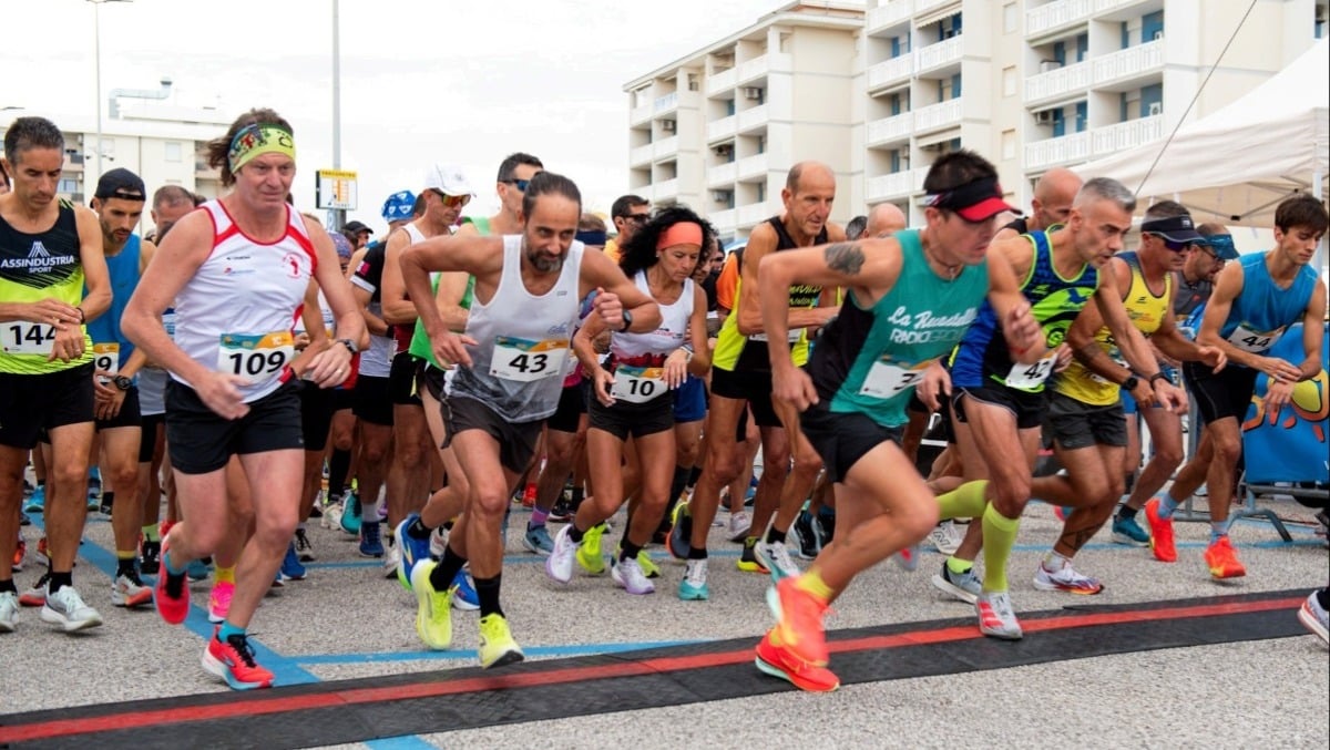 Bibione Run Ten Miles, doppietta bellunese: sul podio Francesco Da Vià e Martina Brustolon - 