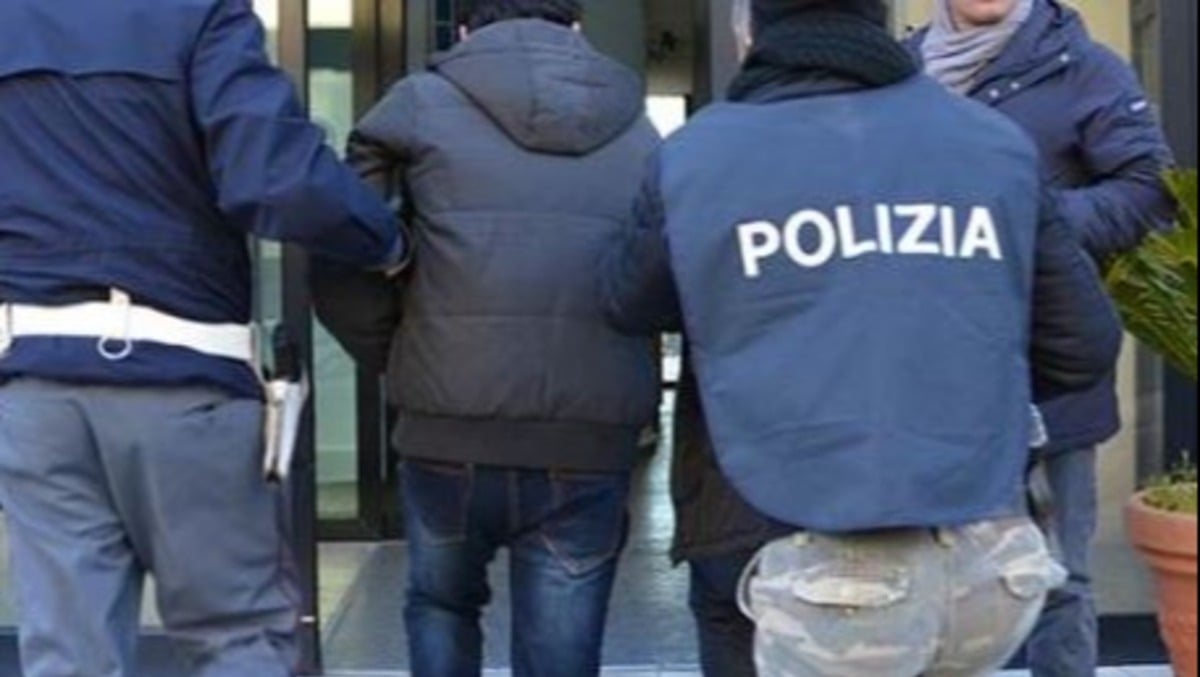 Trovato in hotel a Muggia con la compagna: era ricercato a livello internazionale, arrestato - 