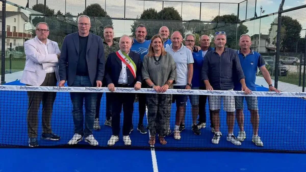 Padel, inaugurato un nuovo campo a Palazzolo dello Stella - 