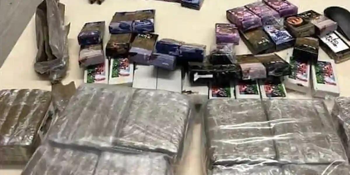 Blitz dei Carabinieri, nascondeva in casa 9 kg di hashish e oltre 11mila euro: arrestato 58enne - 