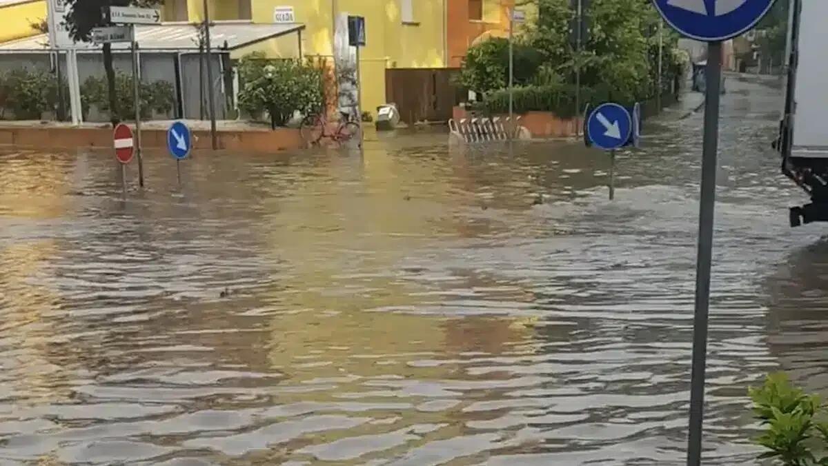 Allagamenti a Lignano, dalla Protezione civile subito 250mila euro alle strutture pubbliche danneggiate - 