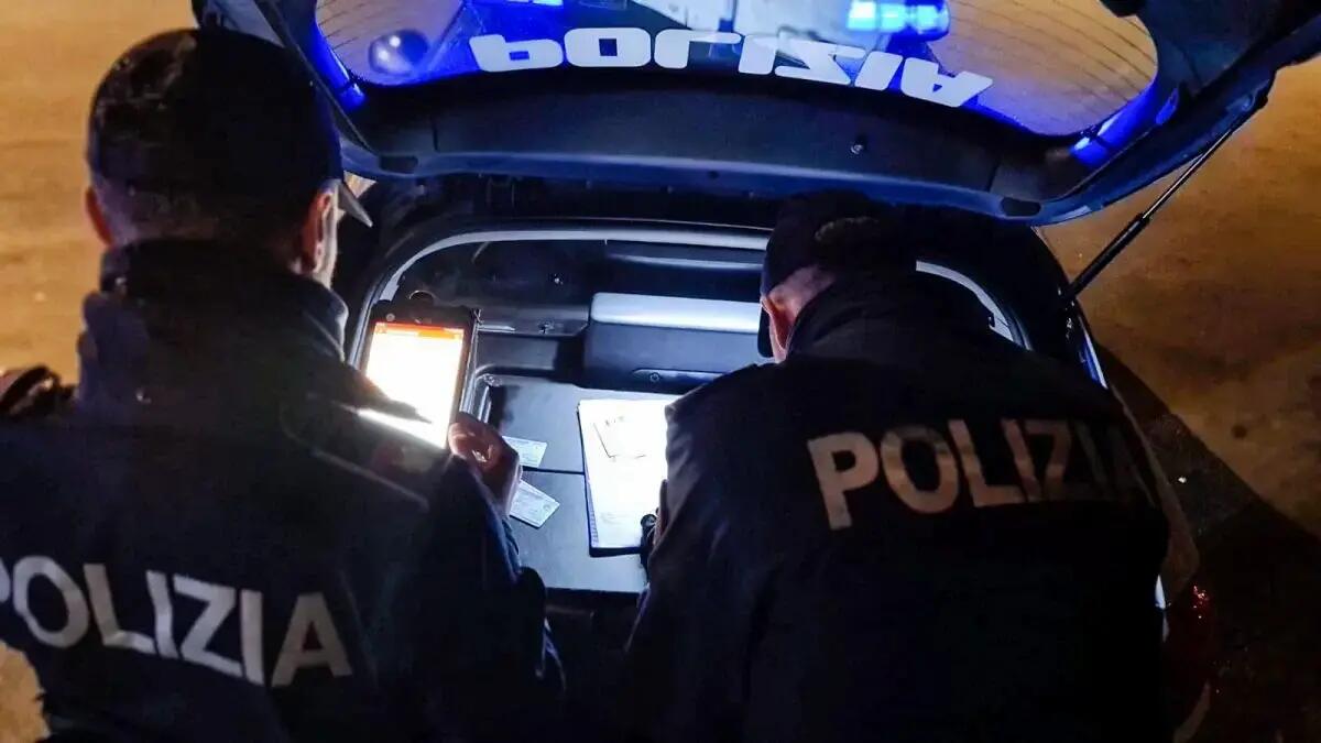 Maxi controlli anti alcol e droga: 8 patenti ritirate in una notte. Un conducente positivo alla cocaina -