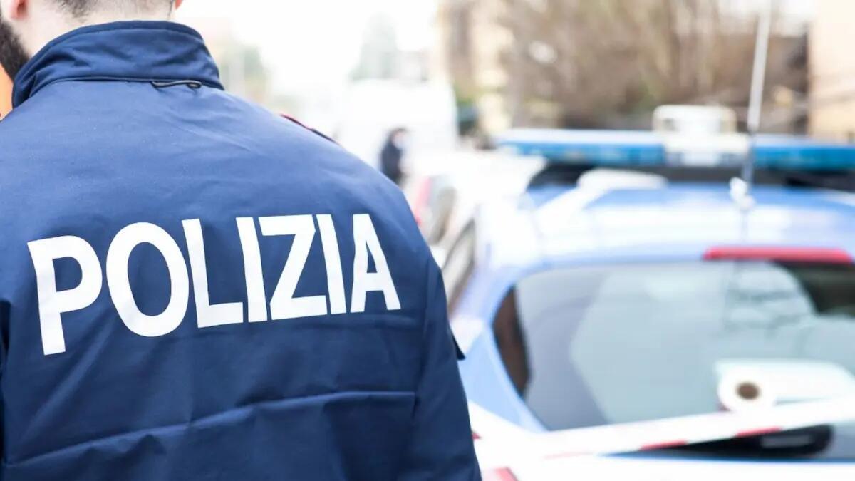 Allarme sicurezza a Padova, identificati 70 ragazzi tra i 15 e i 22 anni: sequestrati stupefacenti e armi - 