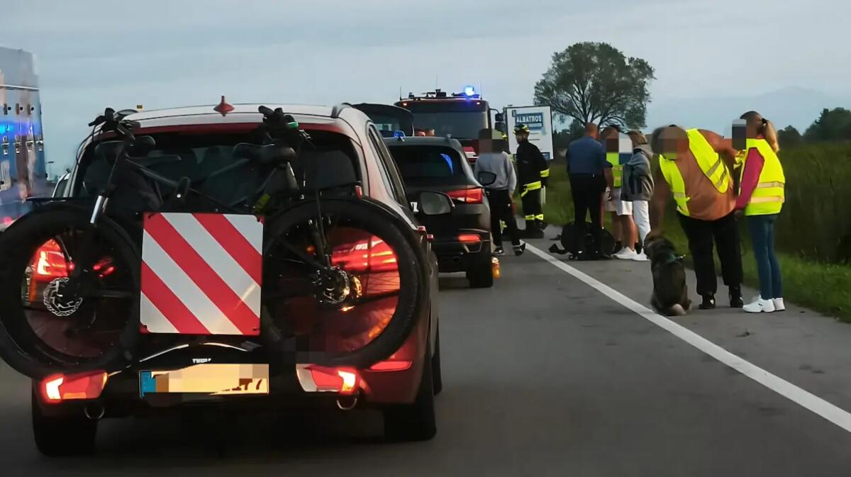 Incidente tra più auto sulla strada regionale per Bibione: traffico deviato - 