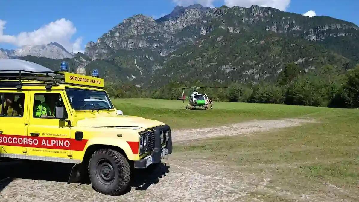 Claut, ritrovati i due giovani americani dispersi in montagna: recuperati dal Soccorso alpino - 