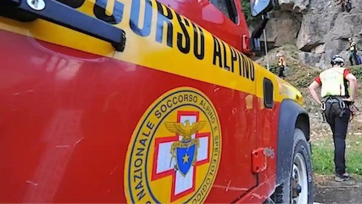 Incidenti in montagna per escursionisti e ciclisti tra Agai, Alpago e Auronzo: tre interventi dei soccorsi - 