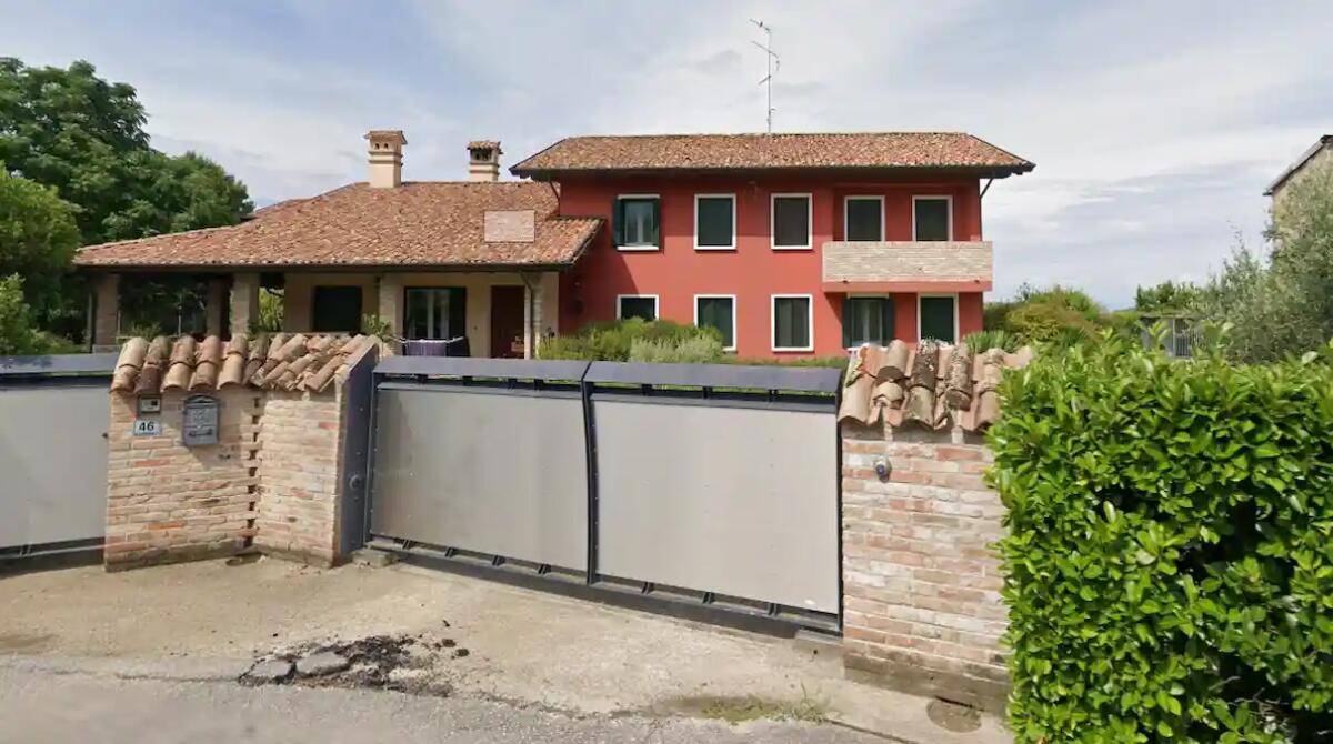 Rapina in villa a Maron di Brugnera: 19enne minacciata con un coltello -