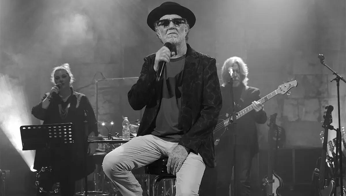 Francesco De Gregori porta Nevergreen a Pordenone: un viaggio unico tra musica e immagini - 