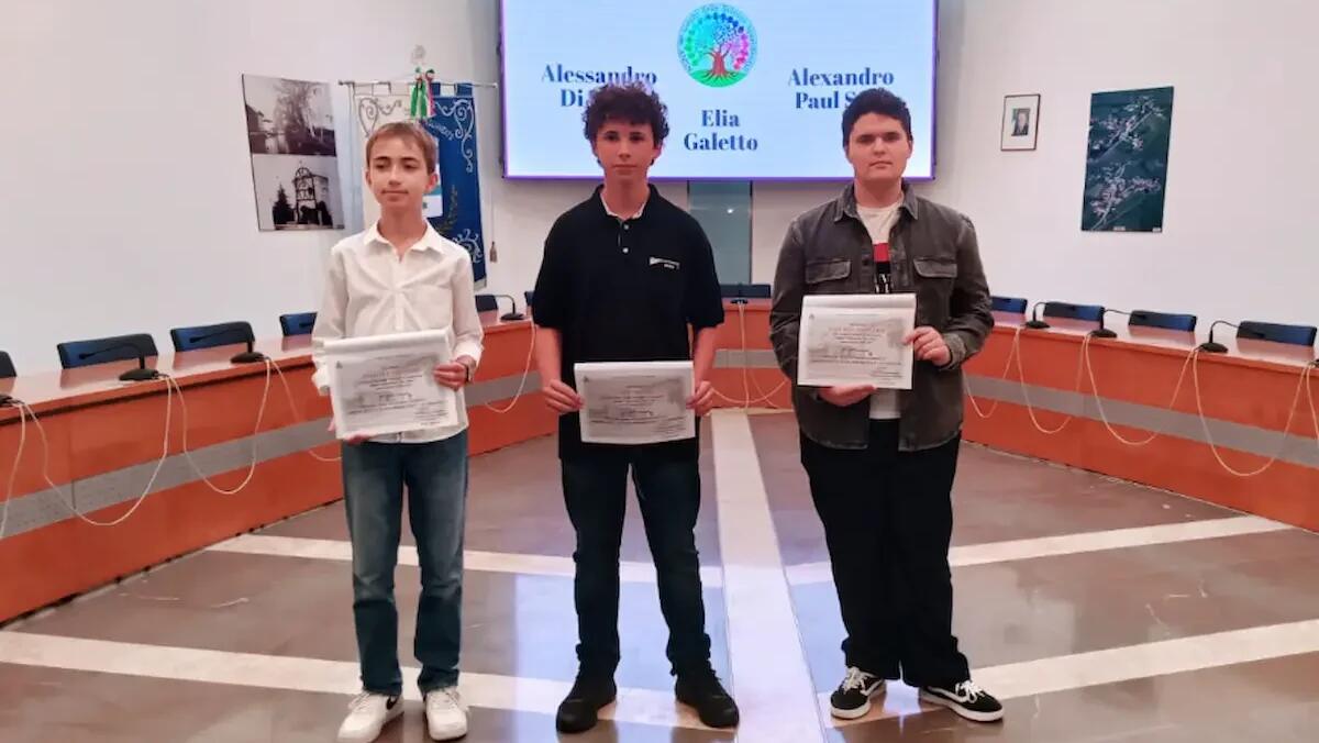 San Michele al T., tre studenti dell’I.C. Tito Livio brillano ai Giochi delle Scienze 2025: premiati - 