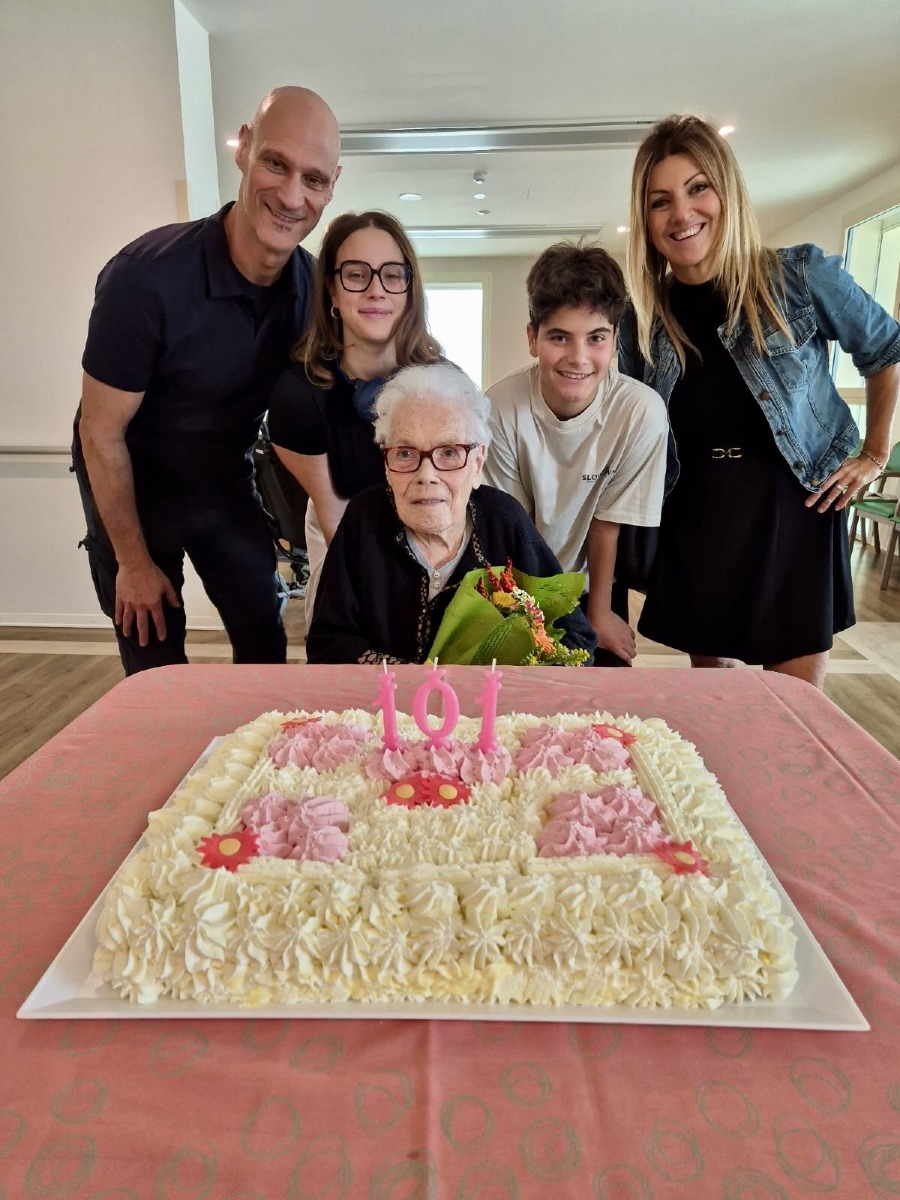 Grande festa al Bon Bozzolla per 101 anni di Grazia Bianco