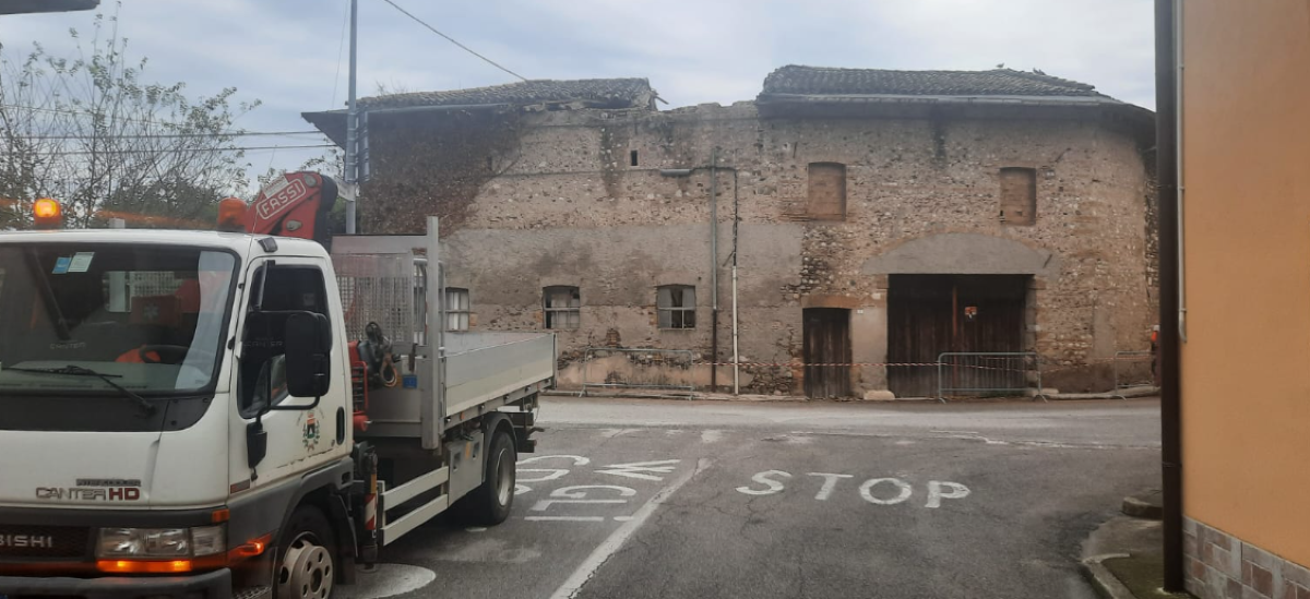 Le forze dell’ordine hanno messo in sicurezza la zona